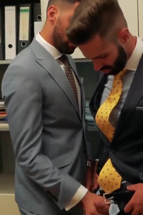 Menatplay - iş arkadaşları Dani Robles ve Mick Stallone anal sikişiyor