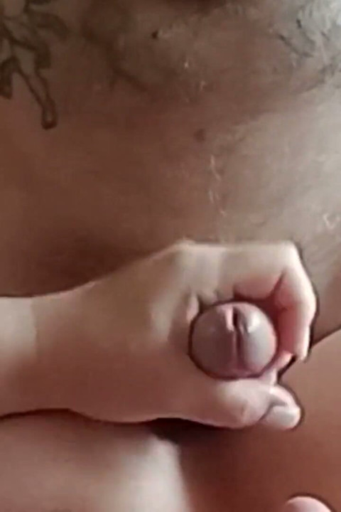 Makes my cock hard and jerks off to the end