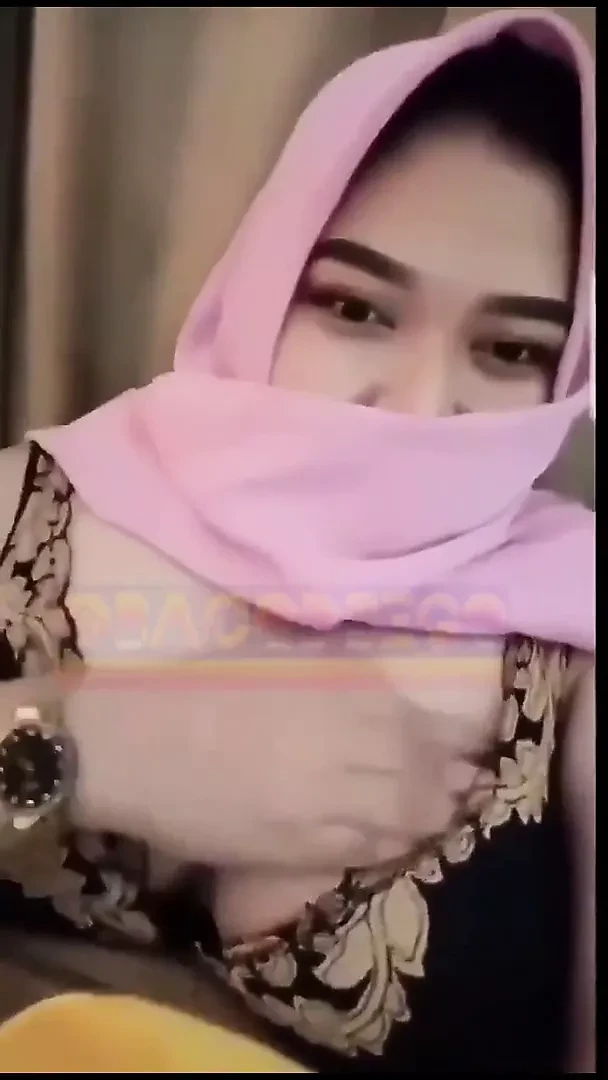 Jilbab lonte