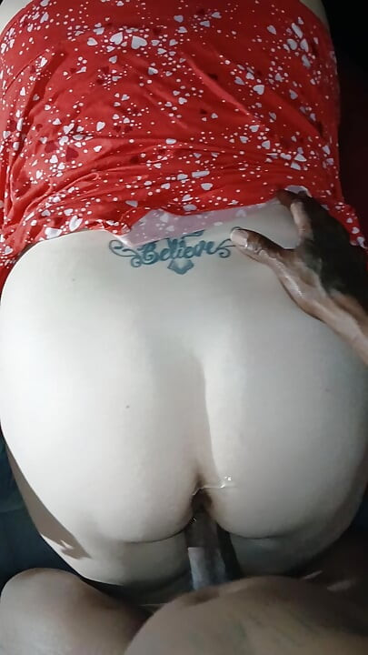 Trening analny Smaruj tyłek i wstaw