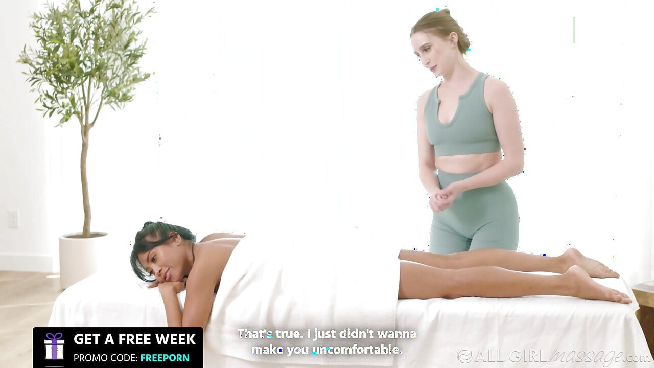 ALL GIRL MASSAGE - gestresstes mädchen ember snow genießt eine heiße massage mit laney grey