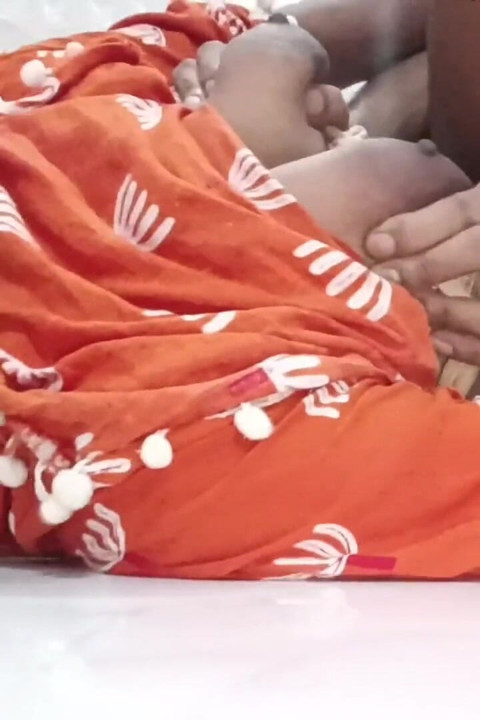 Indian Hot Desi Stepsister Sex in Hindi Audio