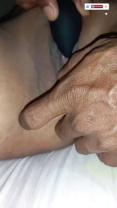 i let my husband fuck our chubby neighbor