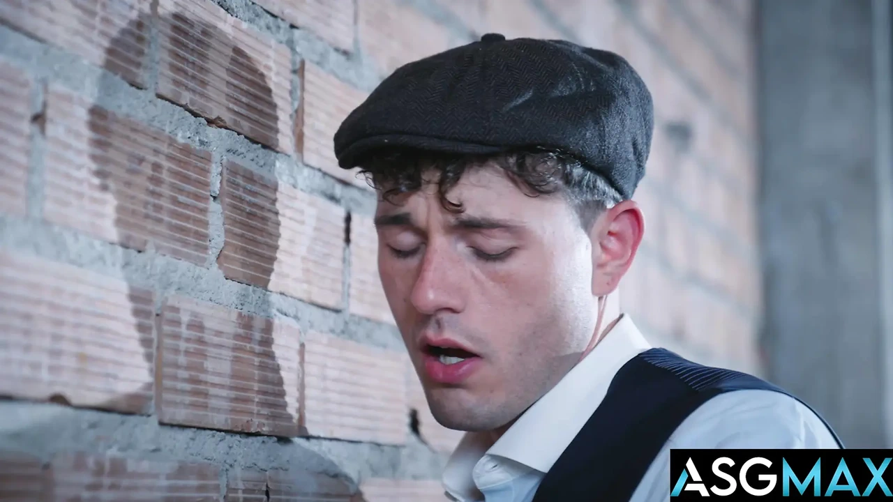 ASGMAX – Muscle Jock Takes & Gives Massive Cock in Mafia Flip Fuck Ritual