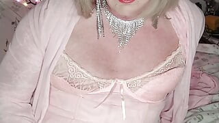 Sissy Pink Crossdresser