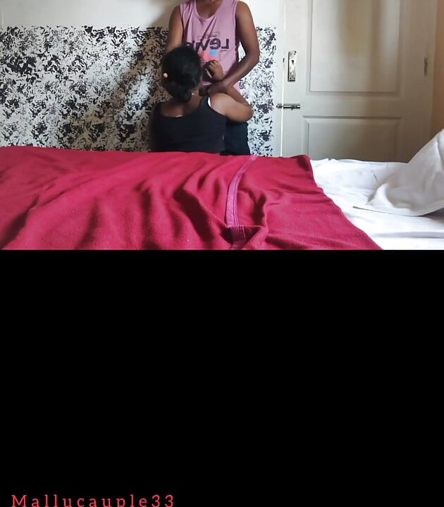 Mallu menina cheeting em seu marido recebendo foda dura em seu amigo