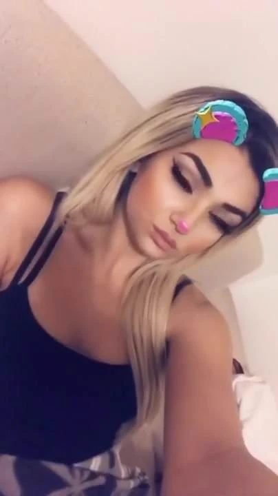 Blondiee
