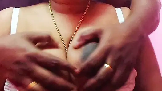 Hintli azgın kayınvalide onunla seks yapıyor