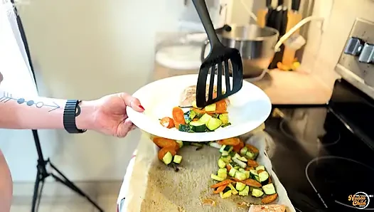 Pertunjukan memasak nudea - slammin' salmon