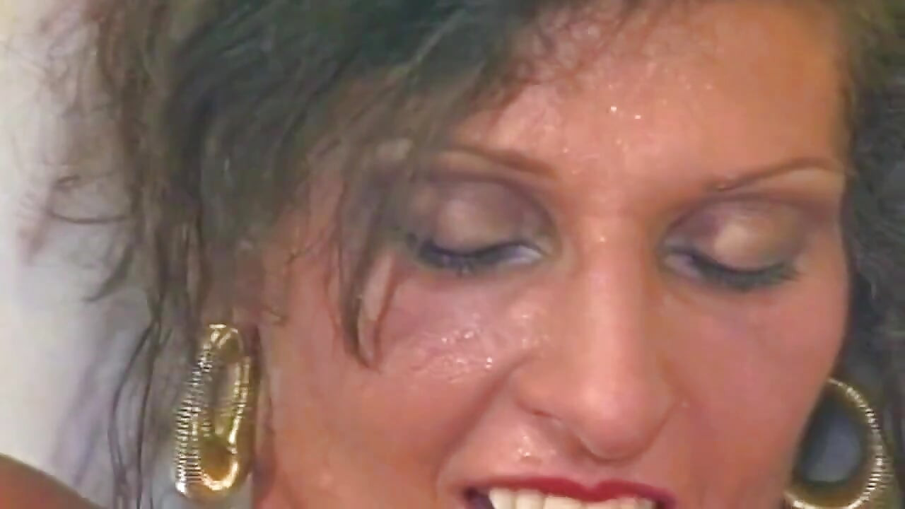 Wet Lesbians Fingering Each Other in Steamy Bathtub