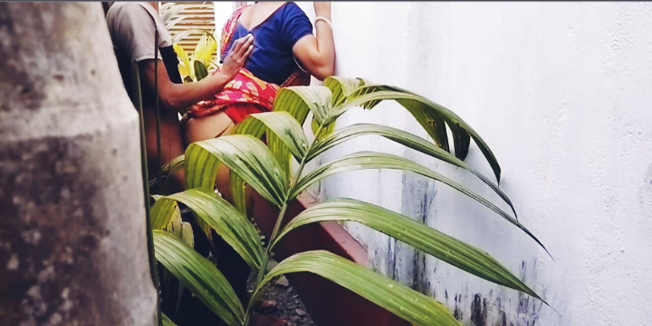 Busty Blonde MILF Bhabi Offers Her Perfect Curves To Her Handsome Devar in outside