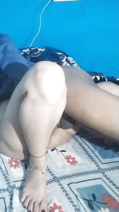 Abang tiri India dan adik tiri keras xxx di hotel