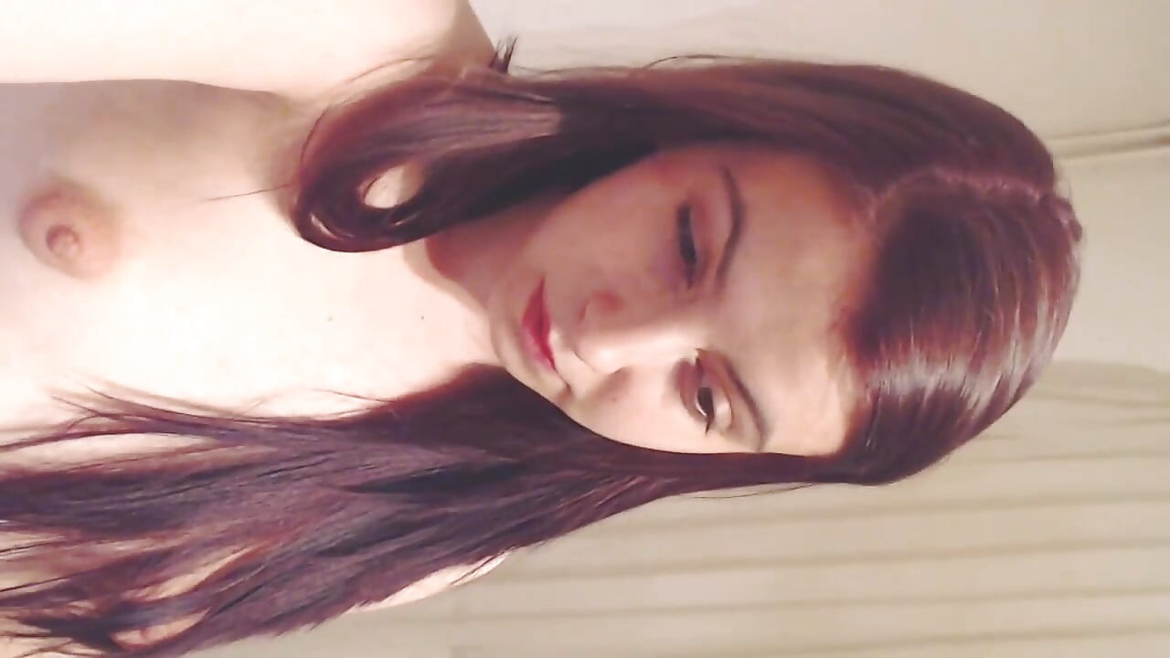 dance for Stepdaddy,he love my sexy body