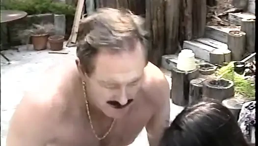 Yaramaz sarışın hatun Stephanie du Valle kız arkadaşına heyecan verici üçlü seks iki kadın bir erkek bir erkek eylemini denemesini önerdi