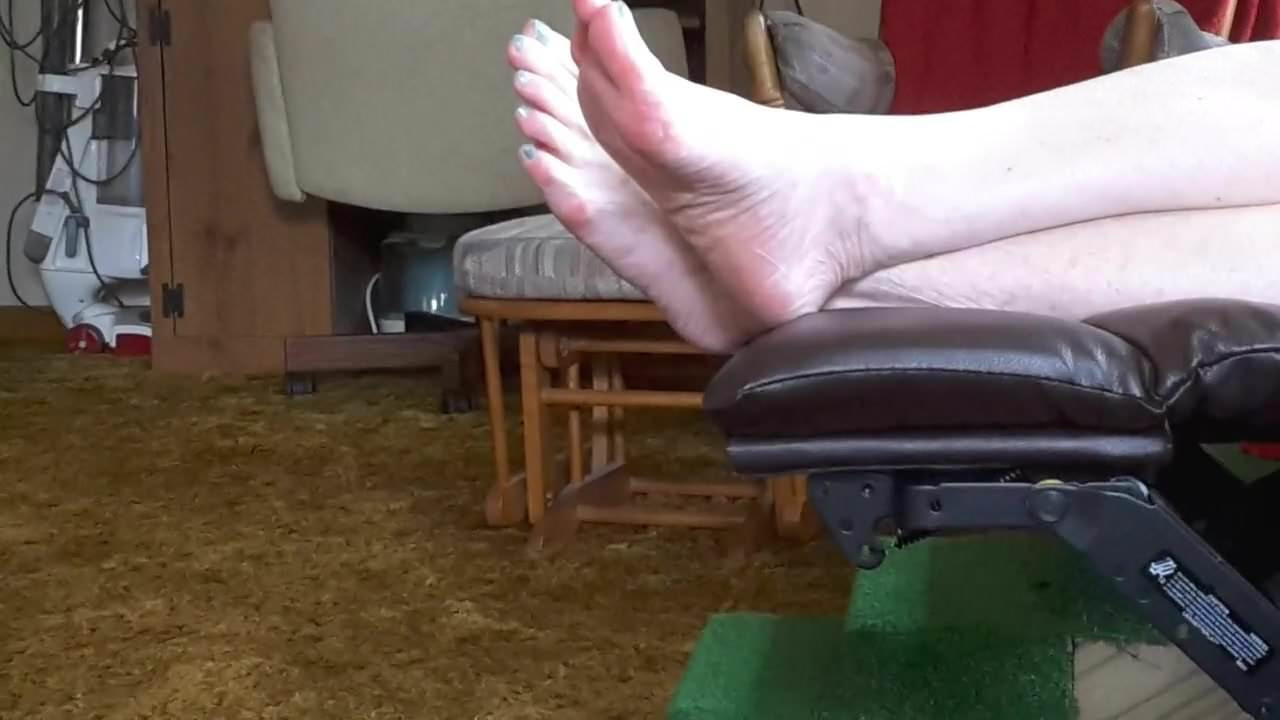 Ms feet