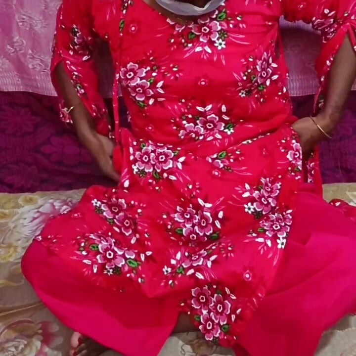Viral video of a hot young Bangladeshi girl