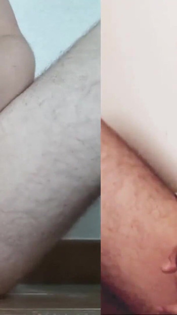 「SELF PISS until ORGASM - My solo CUM and PEE Party」の象徴的な瞬間