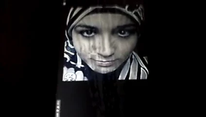 başörtüsü canavar yüz fawziyya