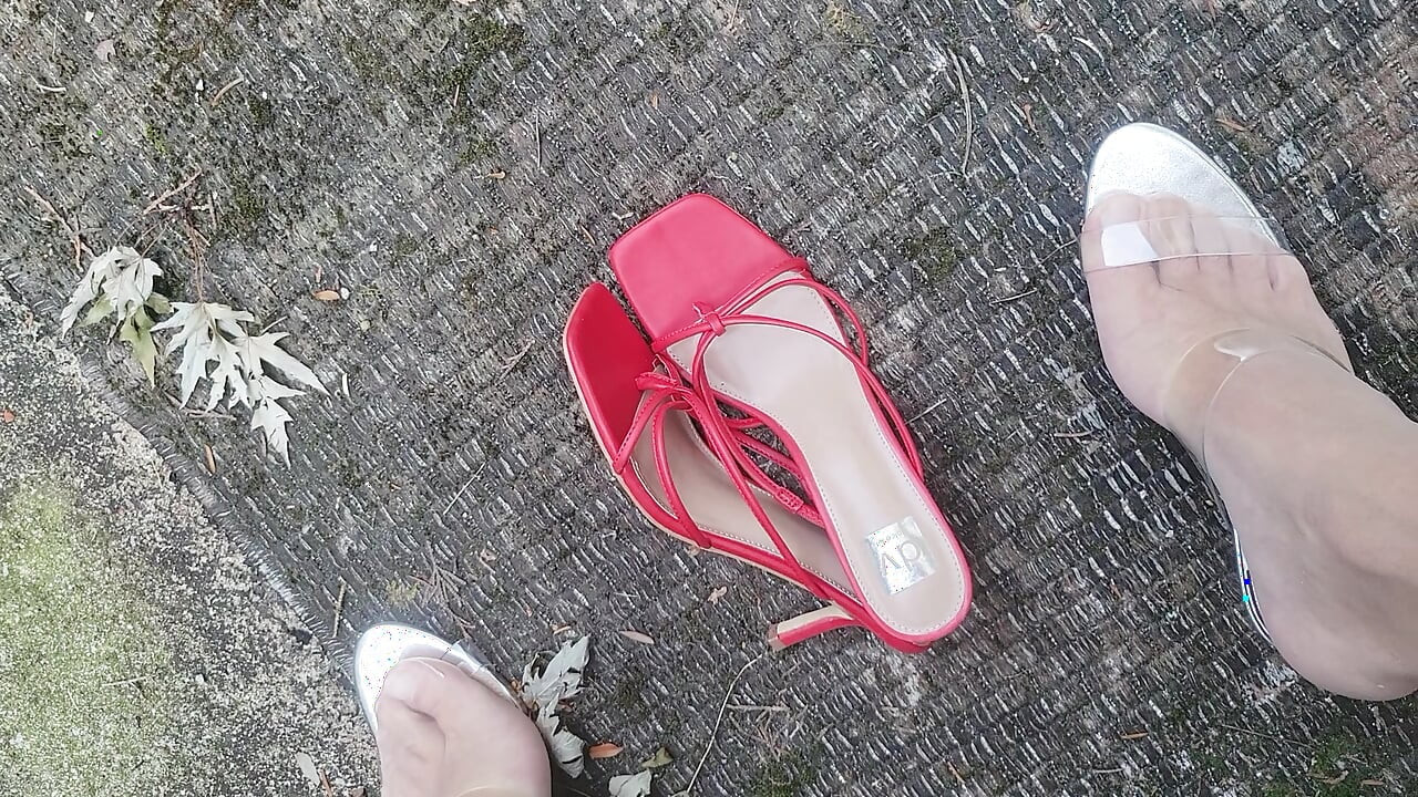 Big Cumming Cock High Heels Nylons - I Love Cum!