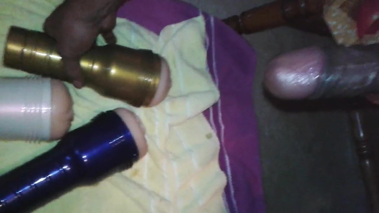 Bir horoz ve 3 Fleshlight