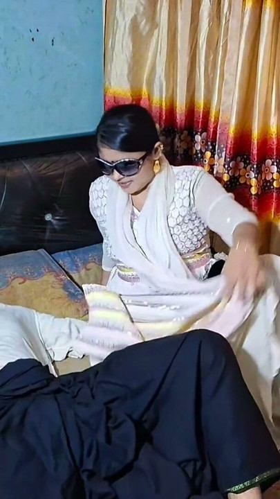Indian grill new sex video beautiful romantic | Clip 1