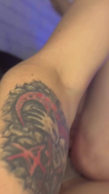 لحظة أيقونية من "AngelDemonSW أهم زوجين من bongacams"