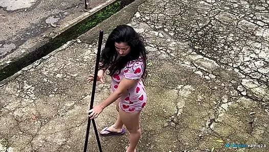 MILF benim ev arkadaşım mı?