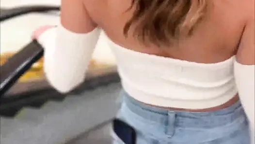 Frühstück und ein schaumbad mit katie kush