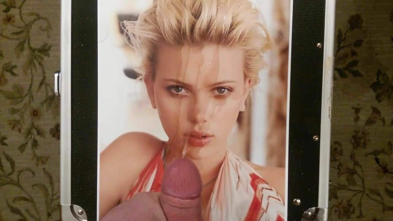 Ngay chính Scarlett johansson cống 1