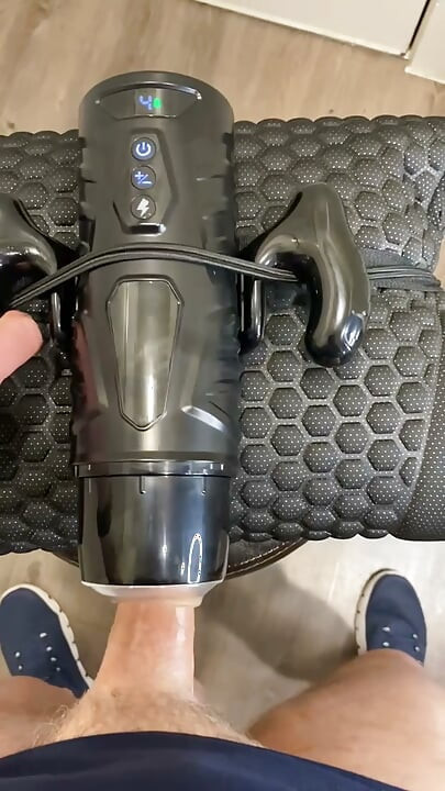 Big Stroker Toy Makes Me Cum Four Times! POV Demo