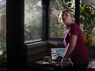 Kate Winslet dans la montagne entre nous (2017)
