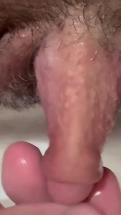 Trans man jerking off hard until he has a great orgasmo | Clip 3