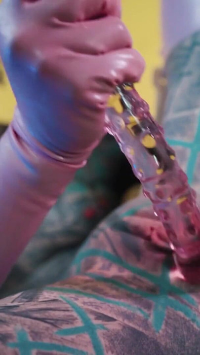 Hot Inked Girl Latex Outfit, Double Toy Penetration, Deep Stuffing | Clip 1