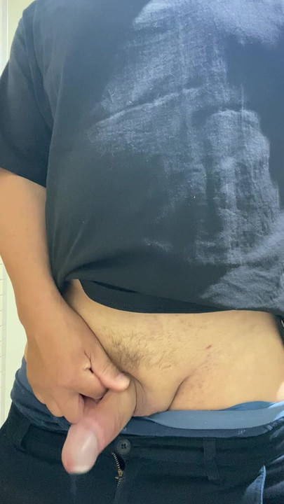 Hand job in the public toilet