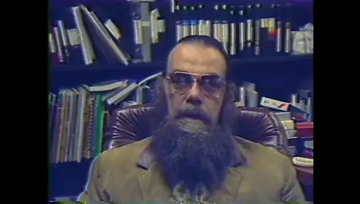 Istri nakal dan tante seksi dientot habis-habisan sama kontol besar pria kuit hitam (film lengkap)