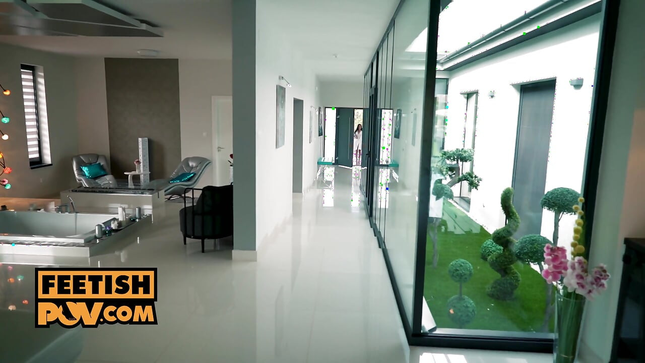 Principal Nelly Kent falls for your charms in kinky home visit - itsPOV