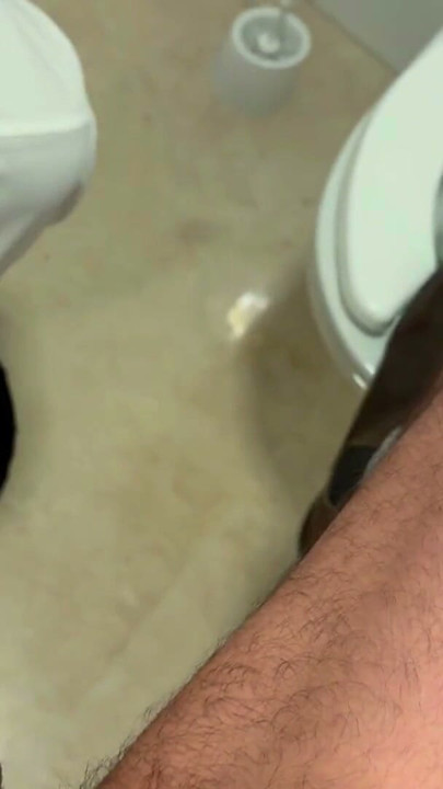Grinder guy sucks my big dick in a public toilet | Clip 1