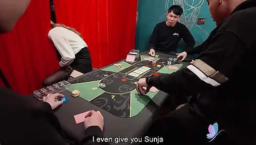 Yaramaz Tayvanlı Li Zhiyan erkek arkadaşıyla eğleniyor.