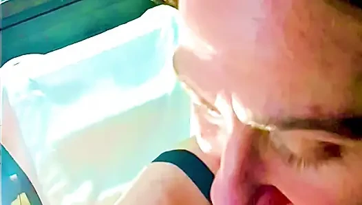 Sadece yarağımı emmeye devam et Wifehore