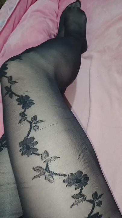 Stockings rub