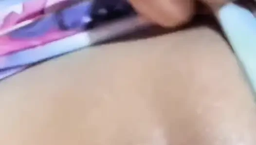 Beni onunla aldattığın için videoyu göstermek için yükledim