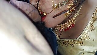 Beautiful married bhabhi night sex and Blowjob Hindi video