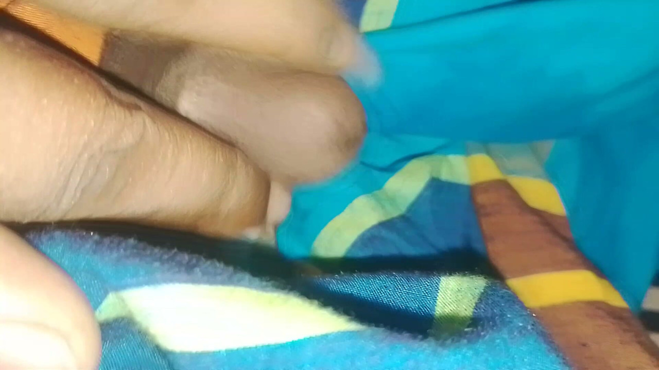 Musterbation close-up video.