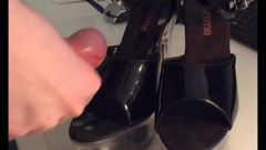 Slow Motion Cumshot on Black Heels