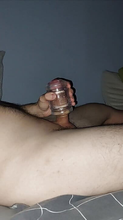 Edging with a new toy leads to big cumshot. I still couldn't get used to the grip...