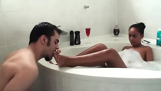 Ebony Babe Makes Him Lick Her Feet in The Bathtub
