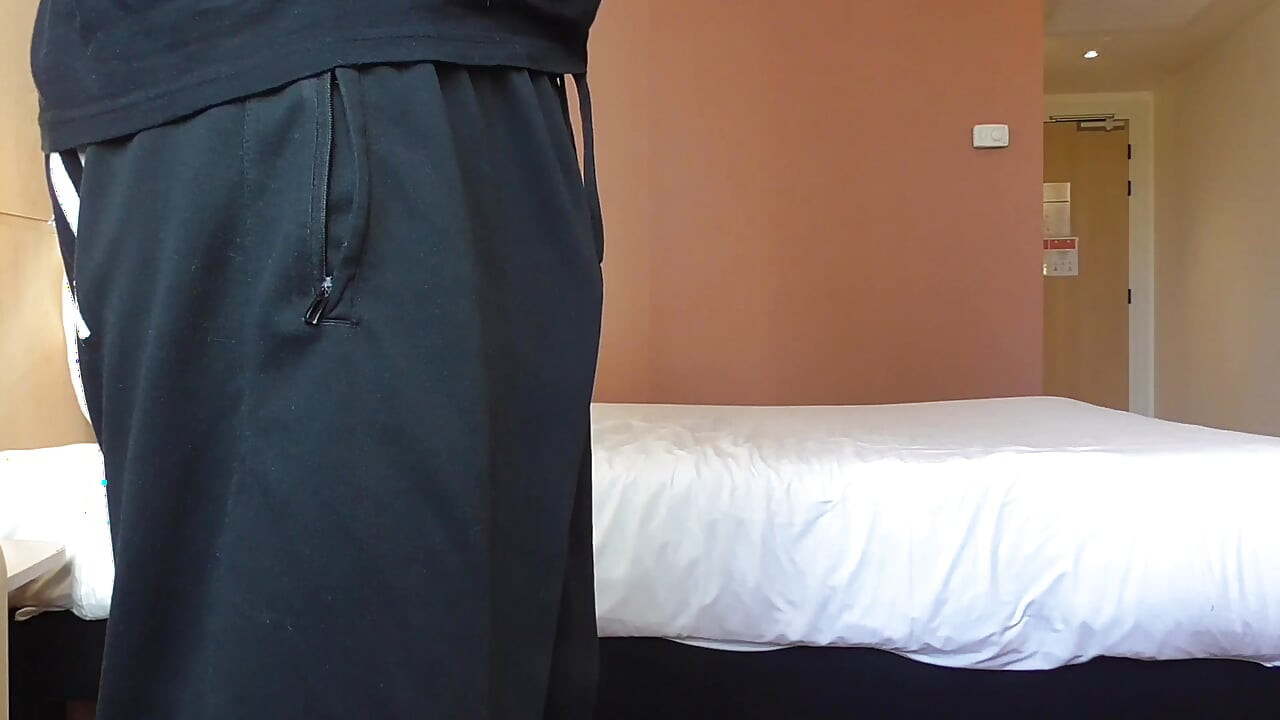 Fast fucking with MILF Perla Rubia. Creampie