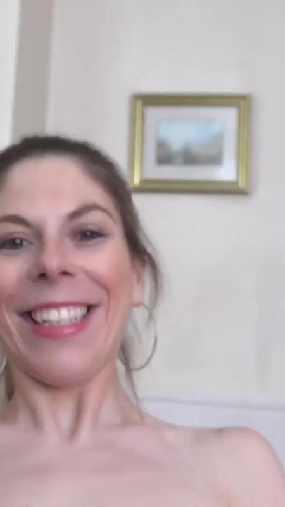 Je lange milf sekstherapeut Alice Maze weet wat je nodig hebt | Clip 3