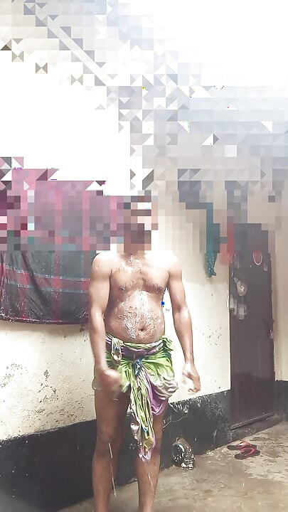 I am a Bangladeshi sexy boy, I love to masturbate so I finished masturbating while getting wet in the rain water.