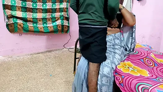 Mergokin ibu tiri pacarku meninggalkan celana dalam sumbunya - video hukuman diam-diam